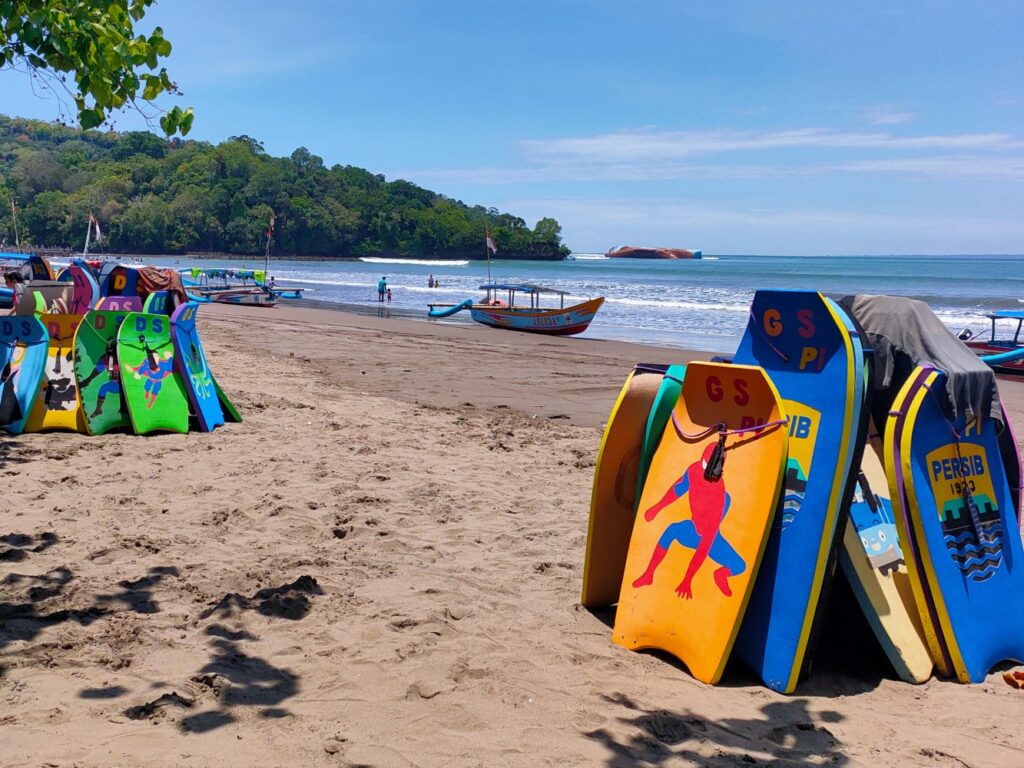 Pantai Barat Pangandaran