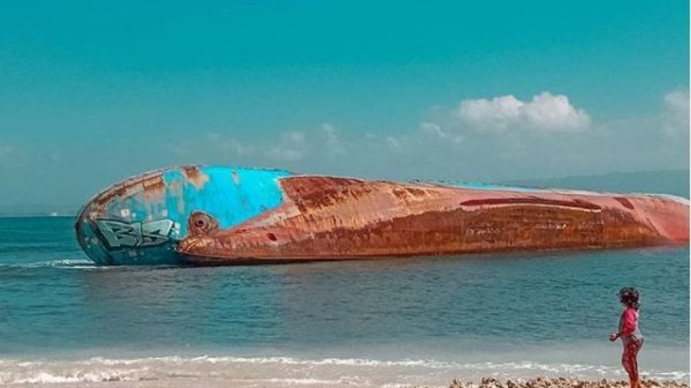 sejarah kapal viking di Pangandaran